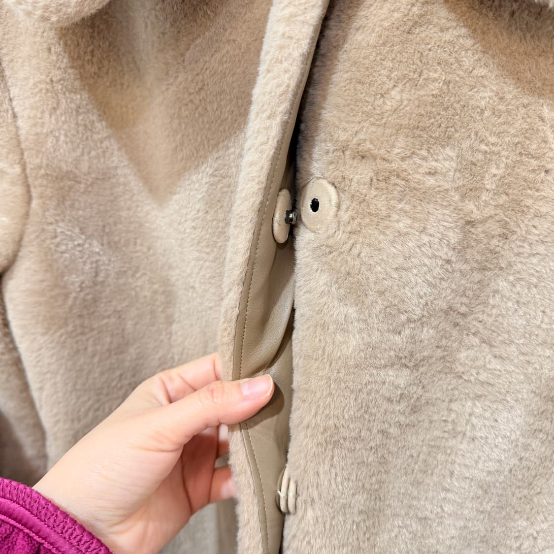 데일리룩 dailylook 둥근카라 무스탕코트 자켓 4084 상품이미지5