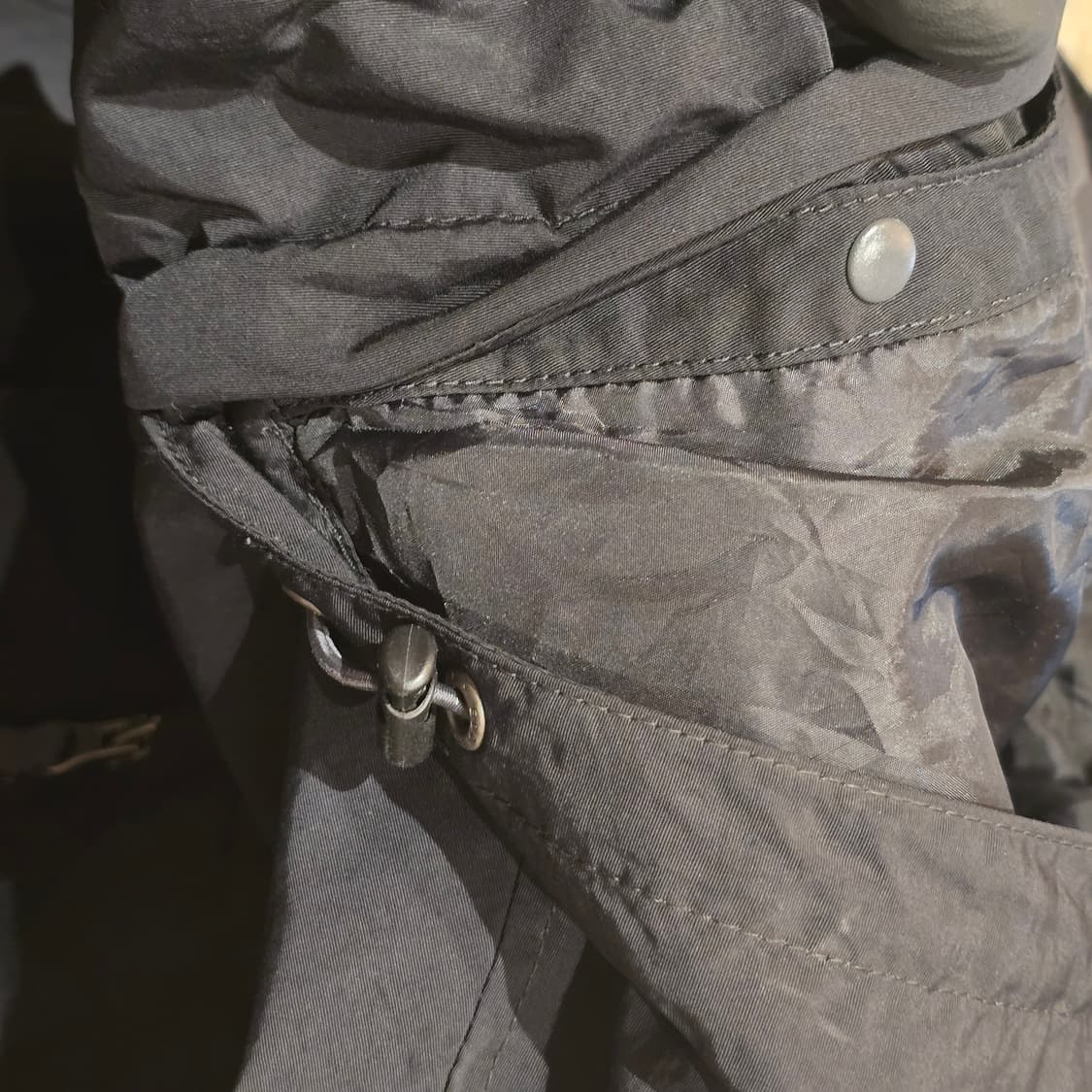 Eddie Bauer 후디 블랙 쉘 자켓 상품이미지3