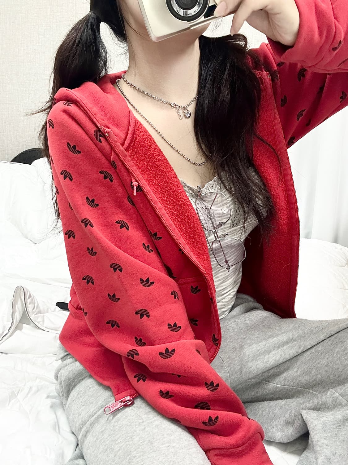 아디다스 패턴로고 레드 후드집업 상품이미지4