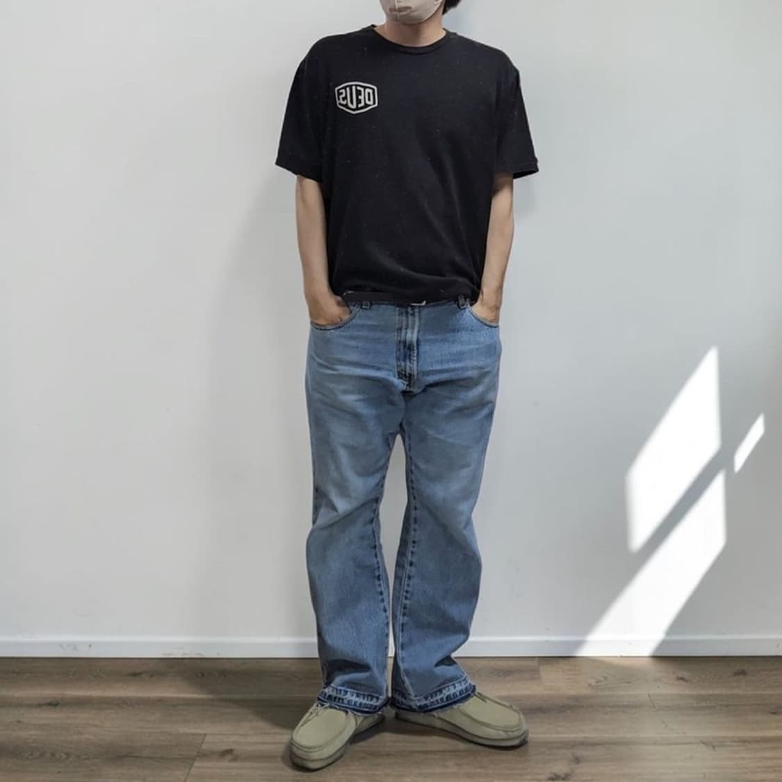 데우스 엑스 마키나 서울 반팔 티 XL M0285 상품이미지1