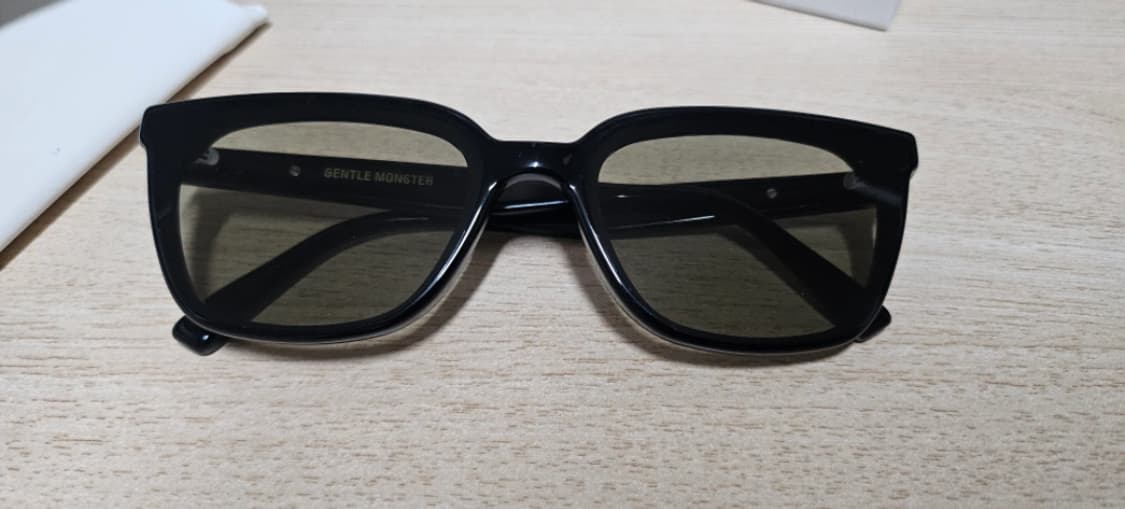젠틀몬스터 몬도 G1 선글라스 판매 상품이미지8