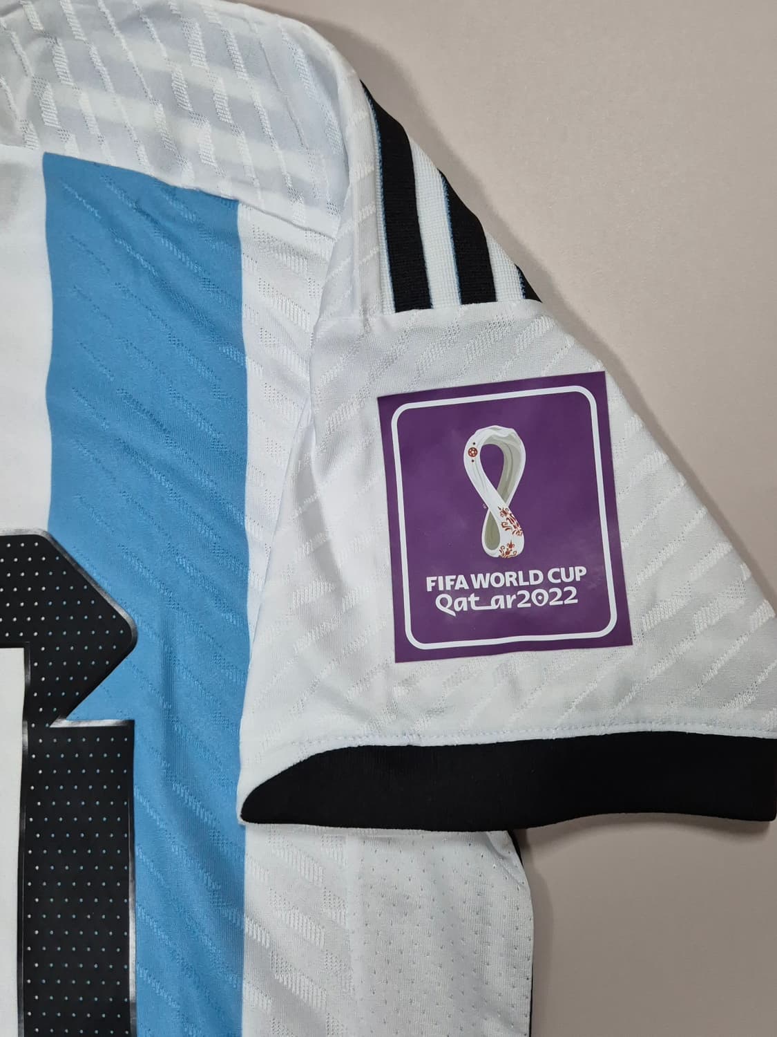 22-24 아르헨티나 월드컵 국대 메시 유니폼 L사이즈 어센틱 버전  상품이미지7