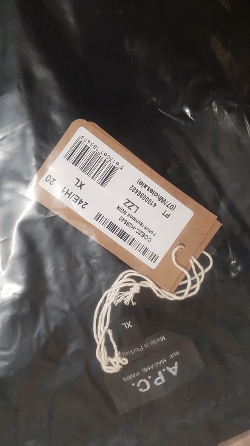 🔥[무료배송/새상품]🔥APC 아페쎄 스몰로고 반팔티 상품이미지2