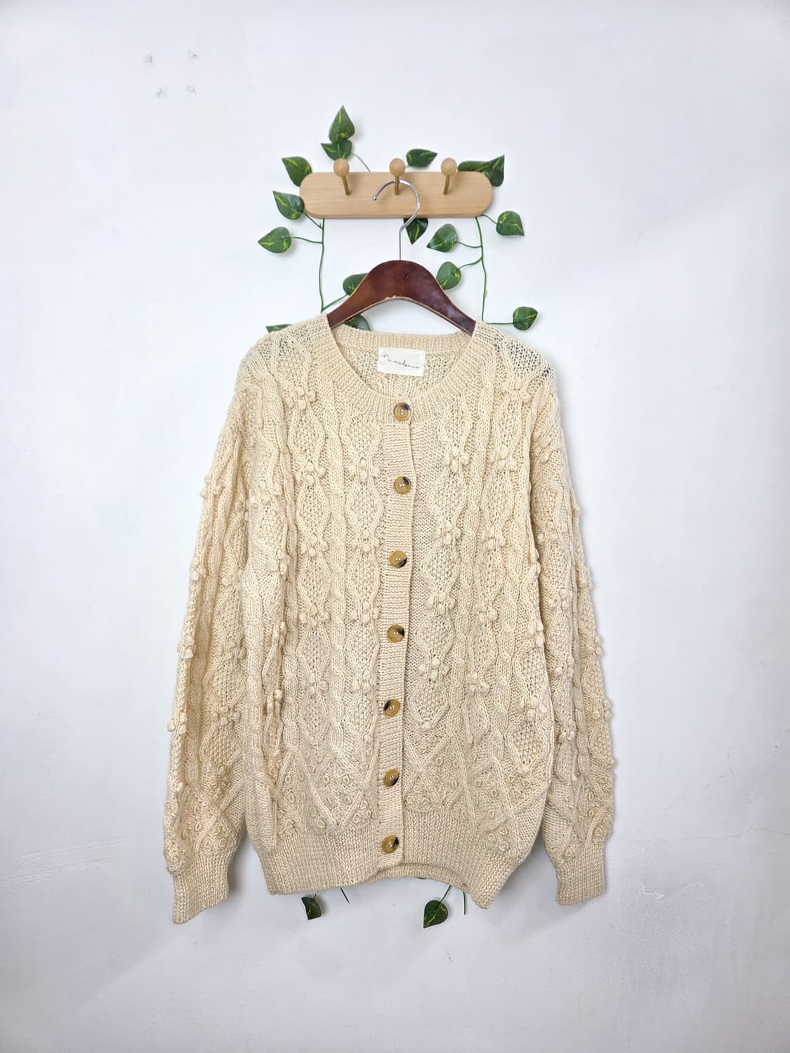 자수 폼폼이 울 가디건 상품이미지1