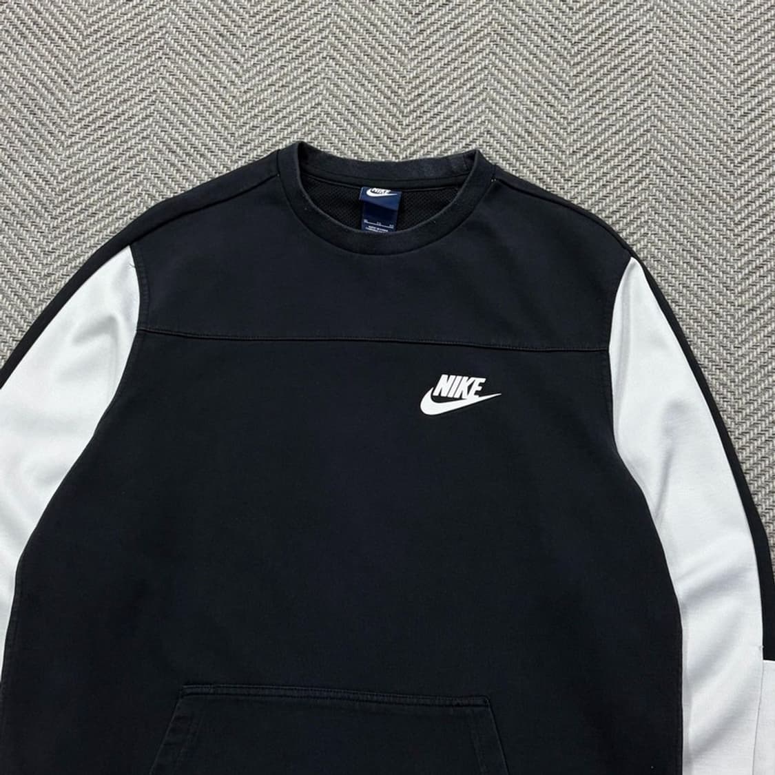 나이키 베이직 로고 맨투맨 v2776 상품이미지3