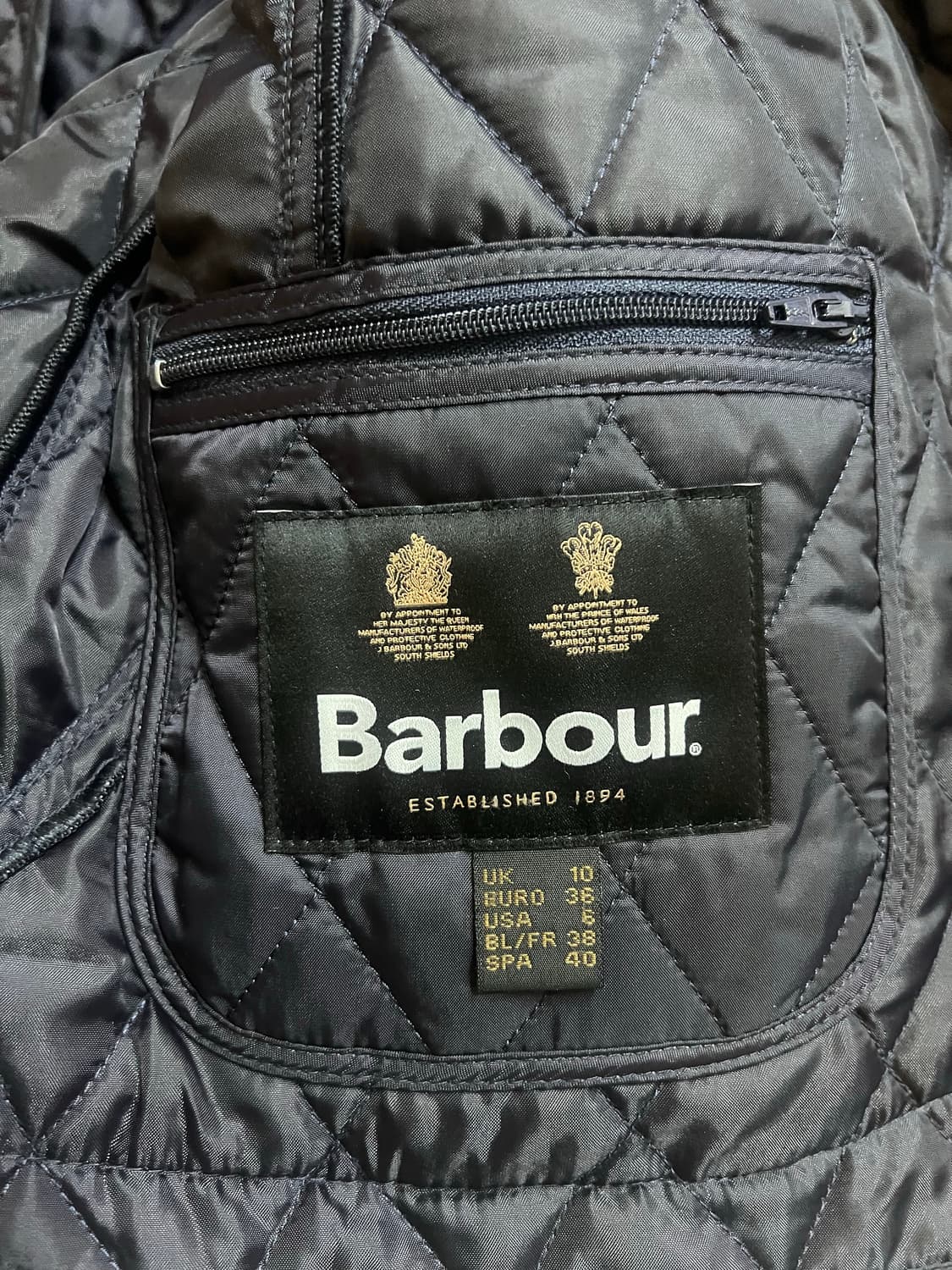 바버 아난데일 퀼팅 자켓 네이비 UK10 상품이미지3