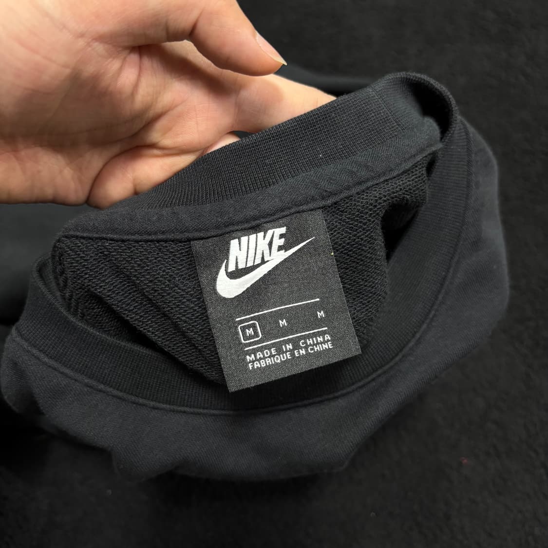 M 나이키 블랙 맨투맨 상품이미지3