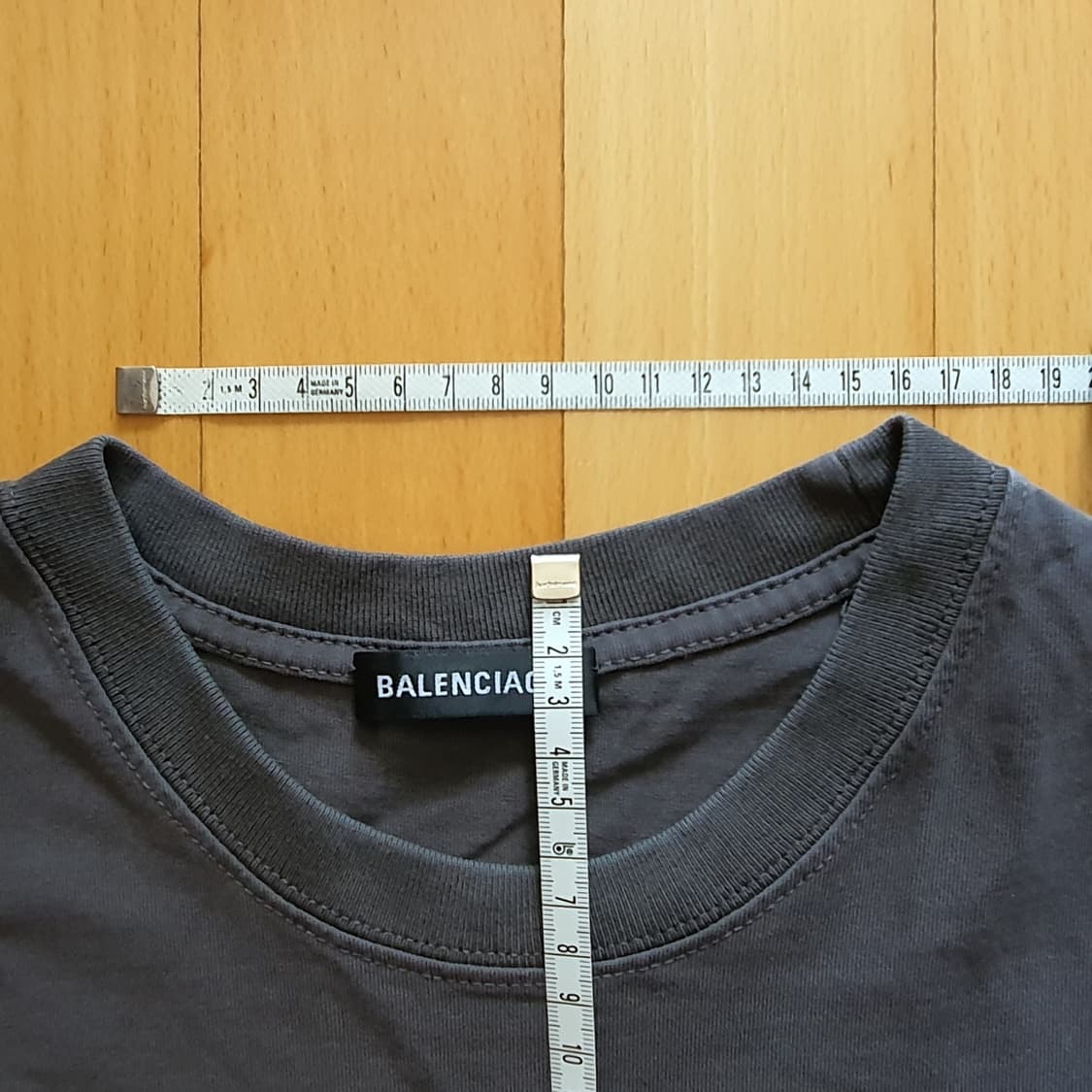 발렌시아가 BALENCIAGA 로고 반팔티 S 써머 티셔츠 여름티 반팔  상품이미지4