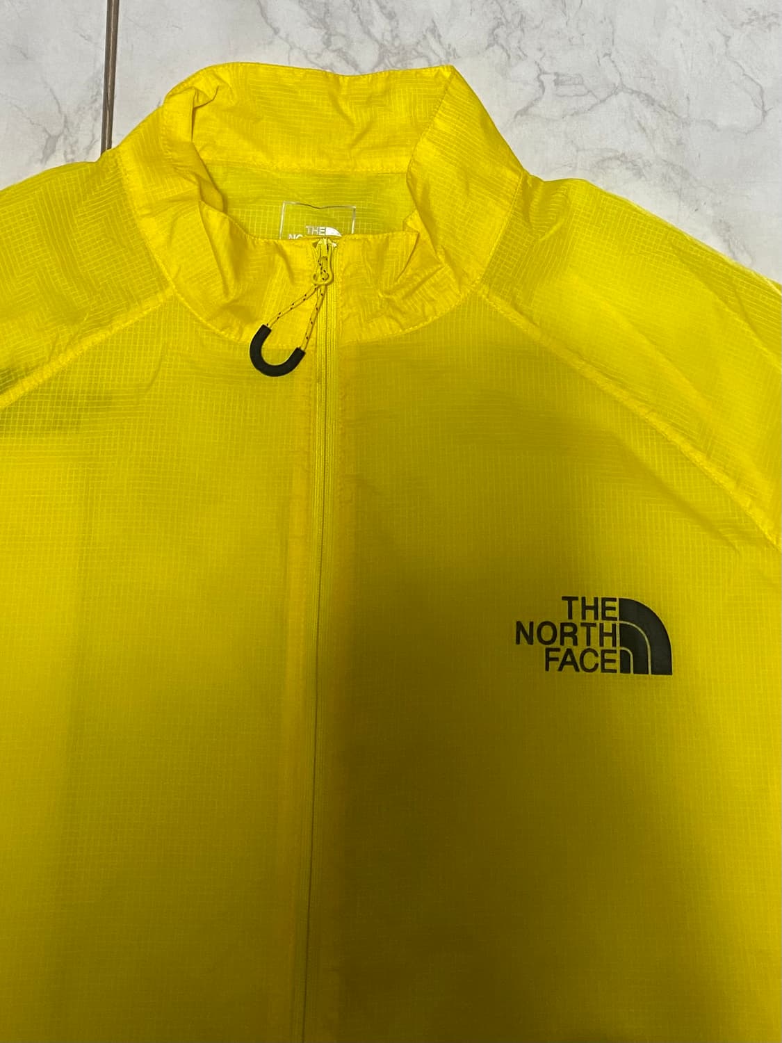 노스페이스 얇은 바람막이 105 상품이미지2