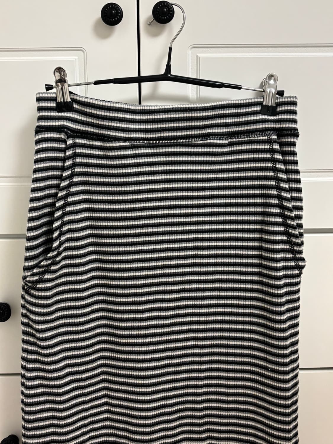 니코앤드 스트라이프 롱스커트 상품이미지2