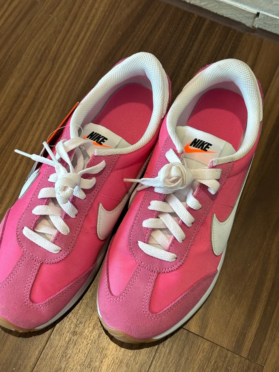 나이키 퍼시픽 핑크 운동화 250mm 상품이미지1