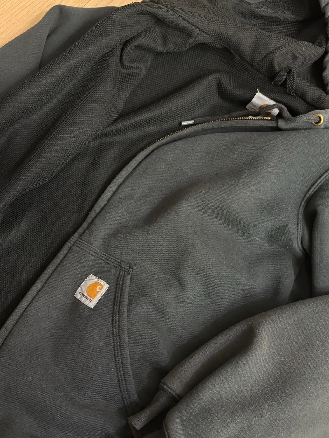 칼하트 후드집업 차콜 S 상품이미지3
