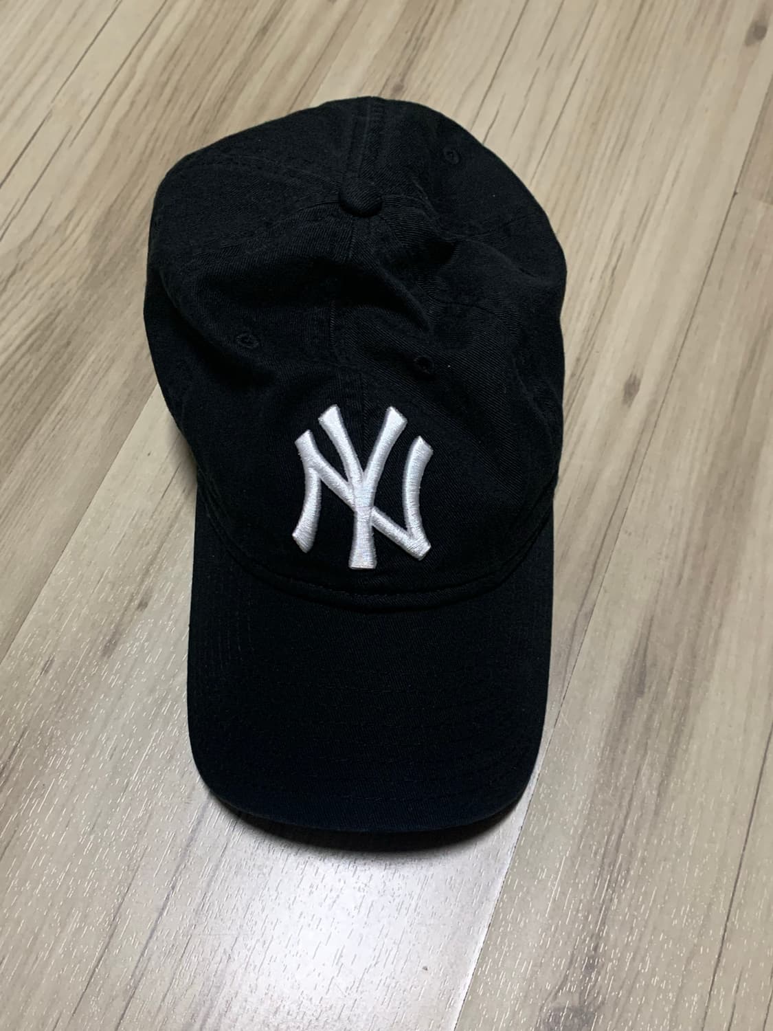 뉴에라 모마 볼캡 블랙 상품이미지2