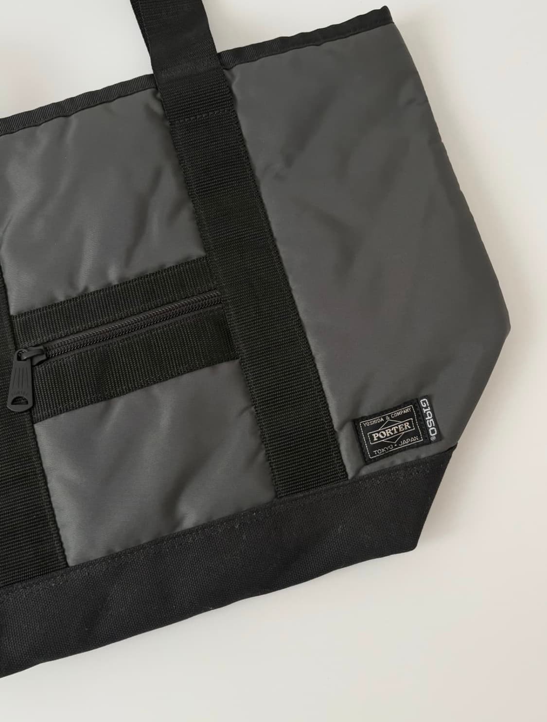 포터 x G1950 - nylon tote bag (chacole) 상품이미지3