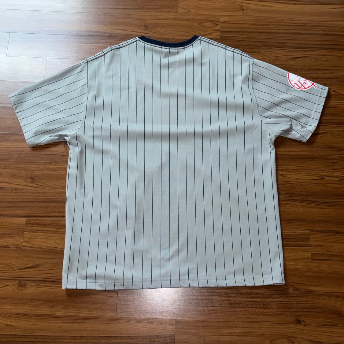 뉴에라 뉴욕양키즈 스트라이프 티셔츠 XL 상품이미지2