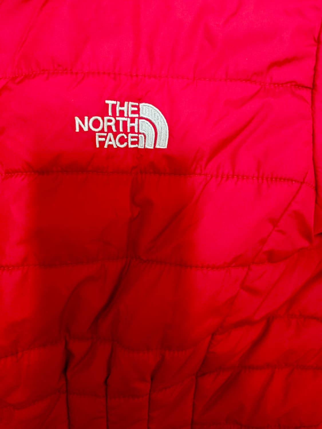 노스페이스 쨍한 레드 퀼팅 경량 패딩 자켓 여성 95 상품이미지2