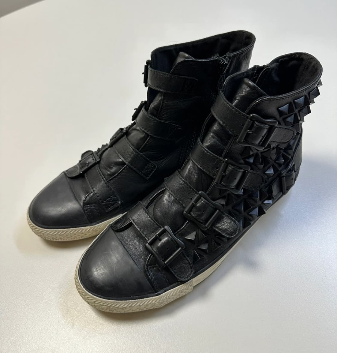 Ash 스터드 스니커즈 하이탑 280 상품이미지1