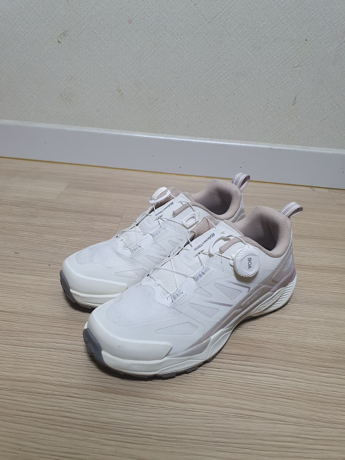 노스페이스 고어텍스 트레킹화 245 상품이미지4