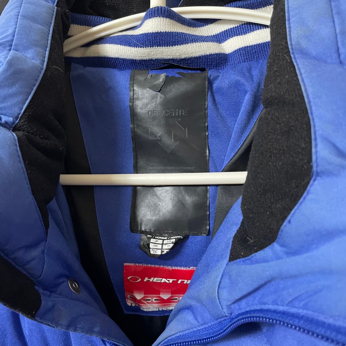 [ L ] 데상트 히트나비 덕다운 후드 패딩 상품이미지4