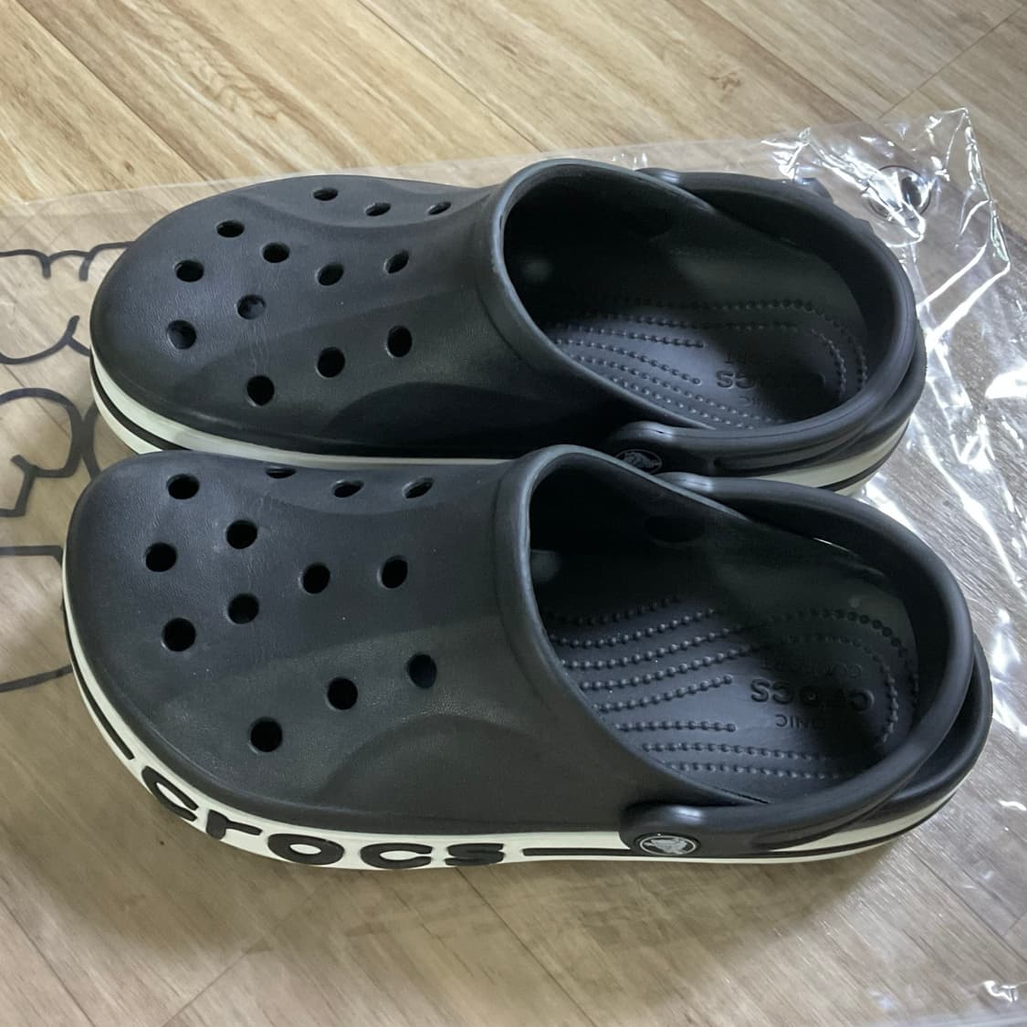 크록스 남여공용 바야밴드 클로그 블랙 상품이미지5