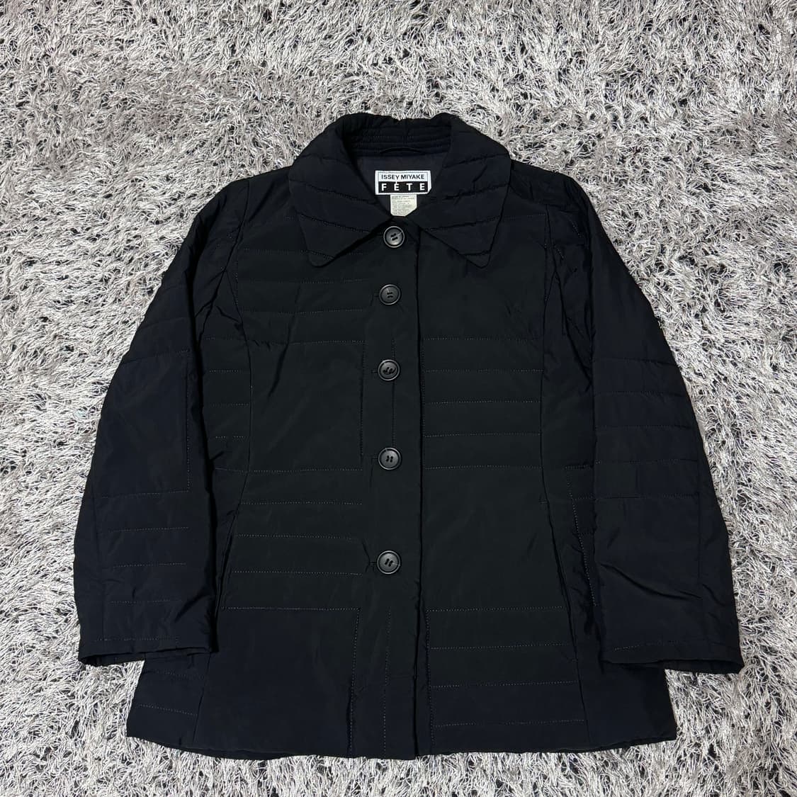 이세이미야케 페테 퀄팅 경량 자켓 2 상품이미지1