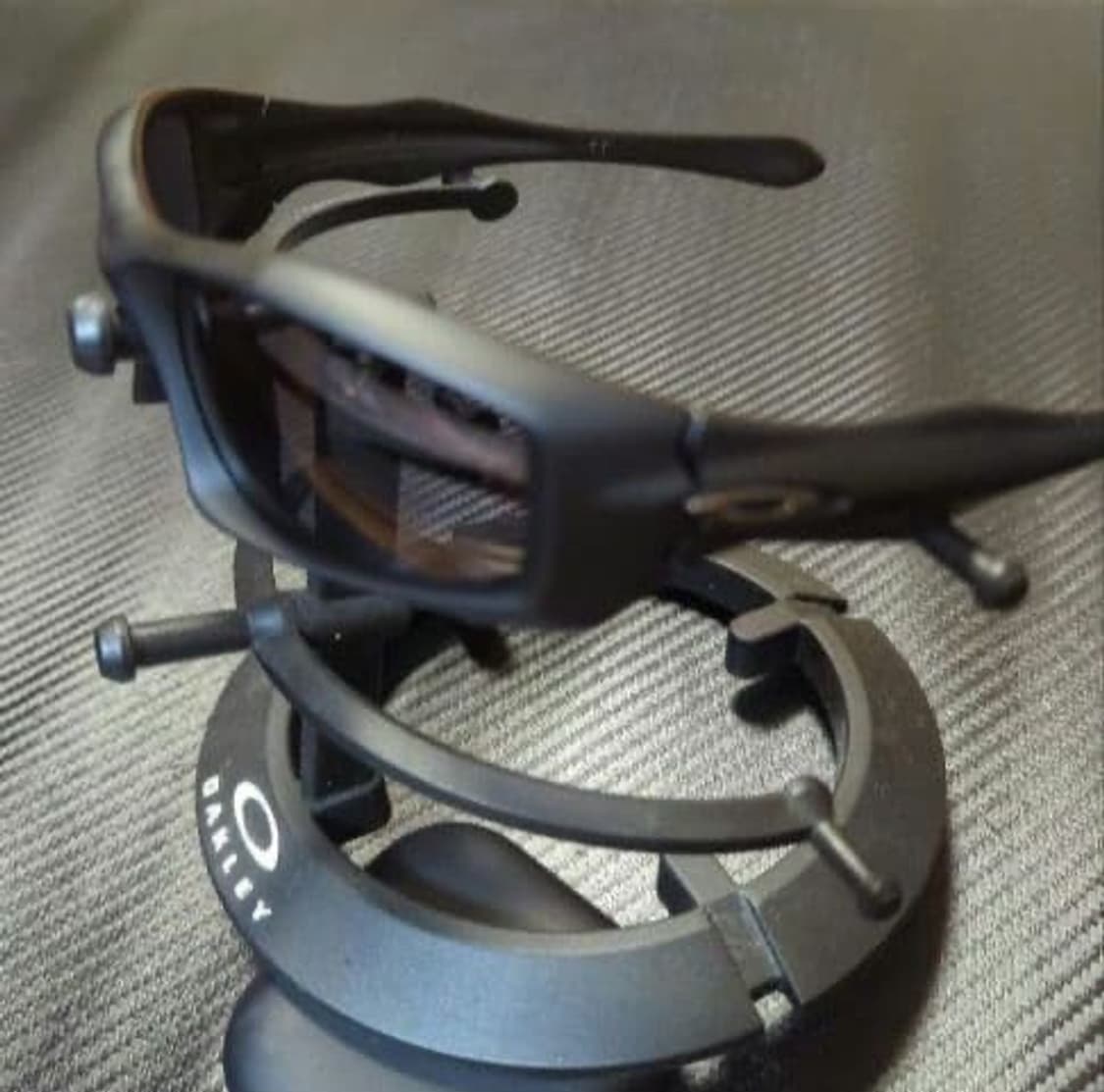 오클리 몬스터팝 매트블랙/다크그레이 상품이미지2