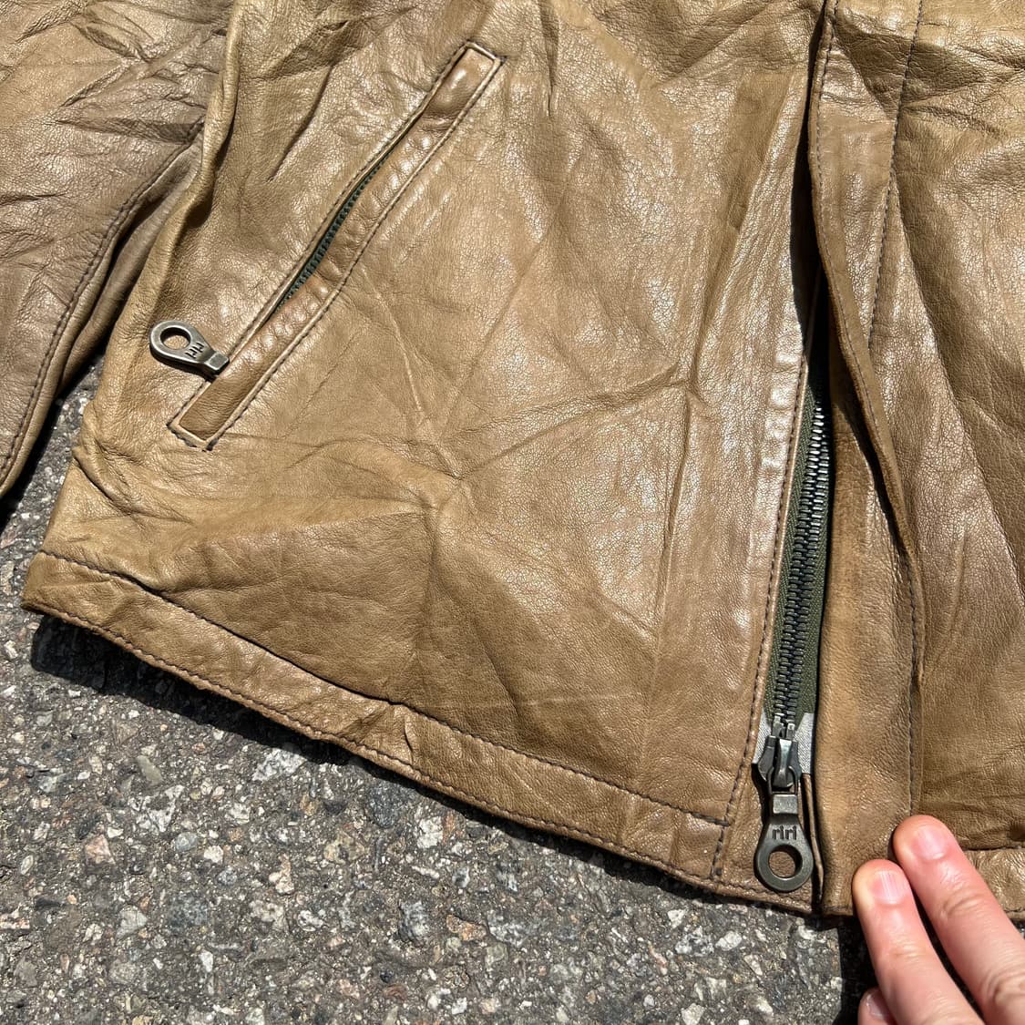 International Gallery Beams 쉽스킨 레더 자켓 상품이미지4