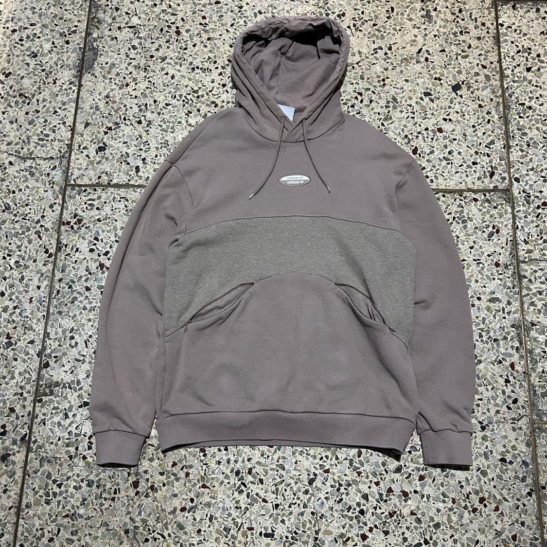 아디다스(ADIDAS)오리지널 에센셜 후드티 상품이미지1