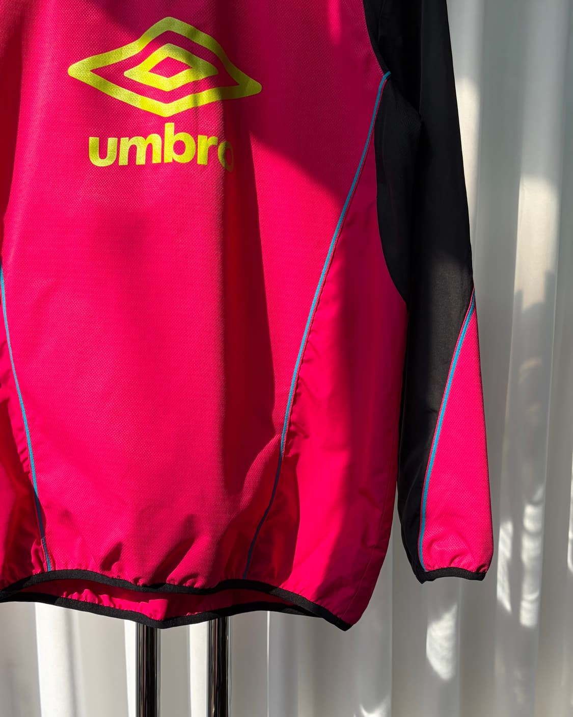 [M]엄브로 JPN 올드스쿨 핑크 웜업 바람막이 상품이미지6