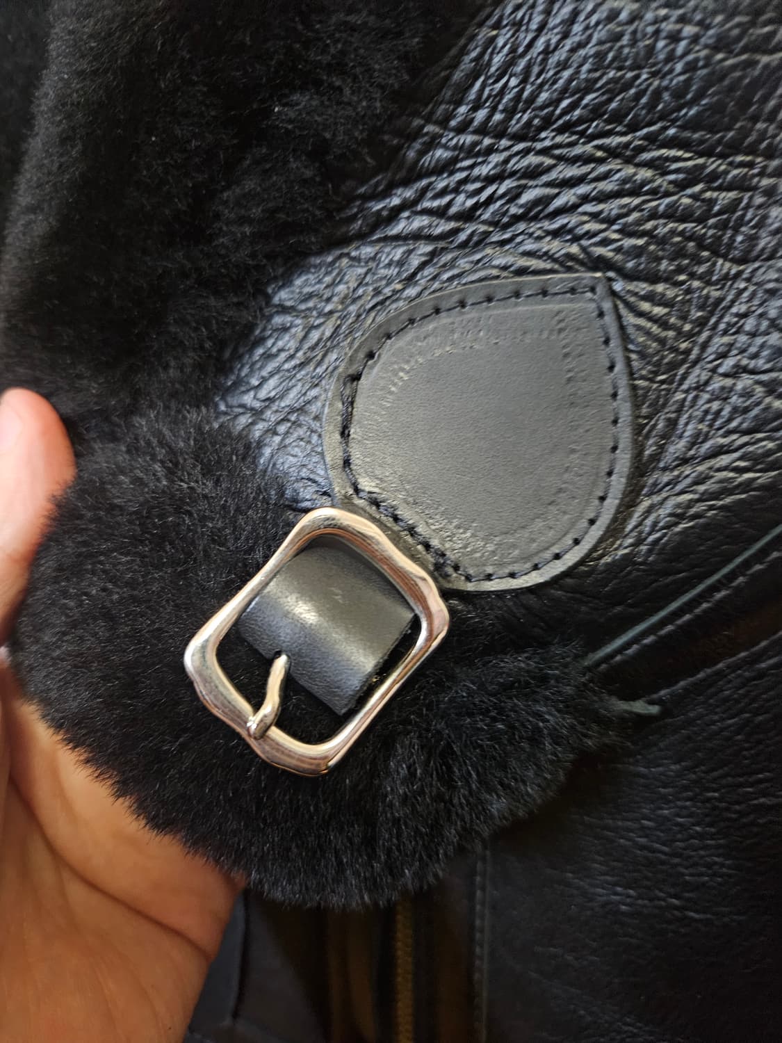 XL 105) 아카펠라 클로딩 미발매 B-6 무스탕 상품이미지5