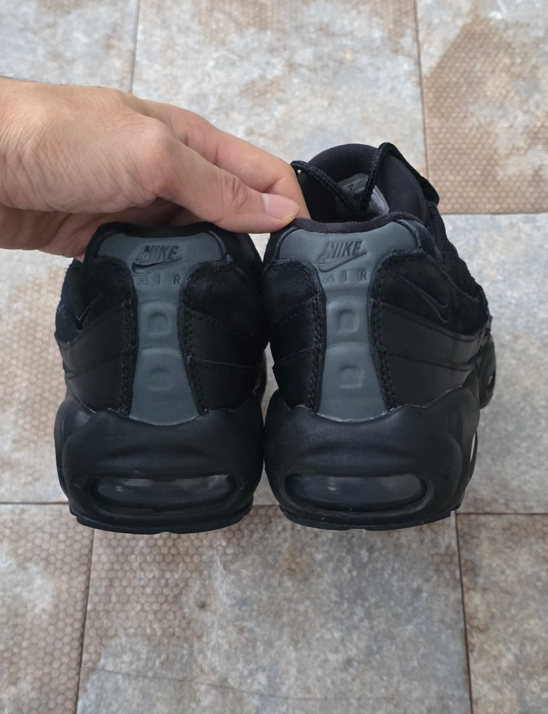 (250)나이키 에어맥스 95 에센셜 트리플 블랙 상품이미지7