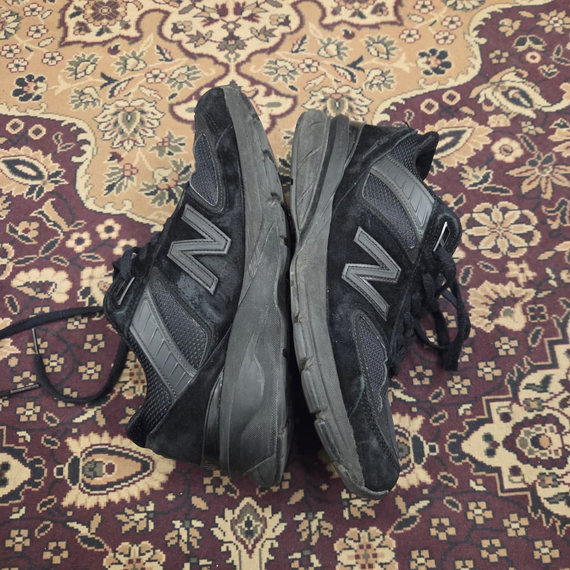 뉴발란스 990v5 트리플 블랙 255 상품이미지5