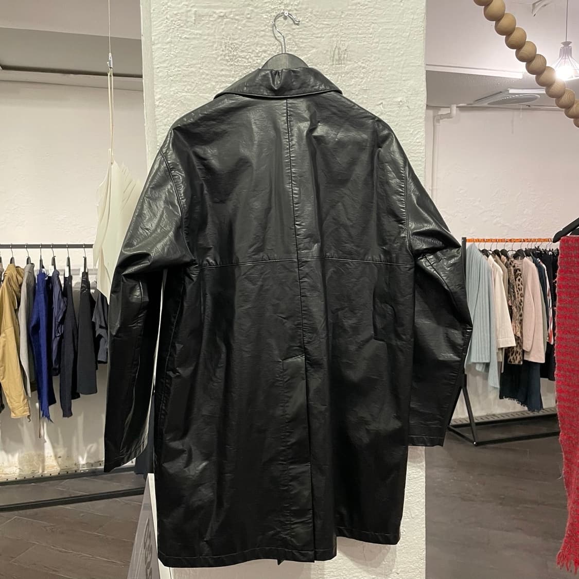 지에다 레더 코트 상품이미지3