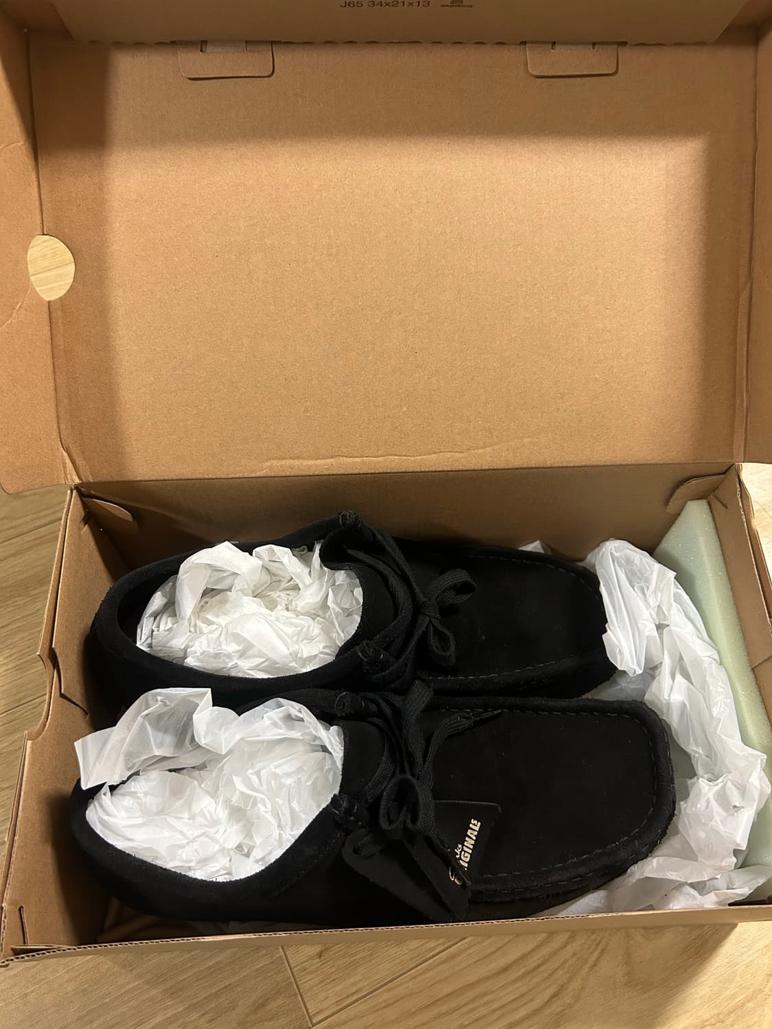 클락스 왈라비 블랙 스웨이드 280 상품이미지5