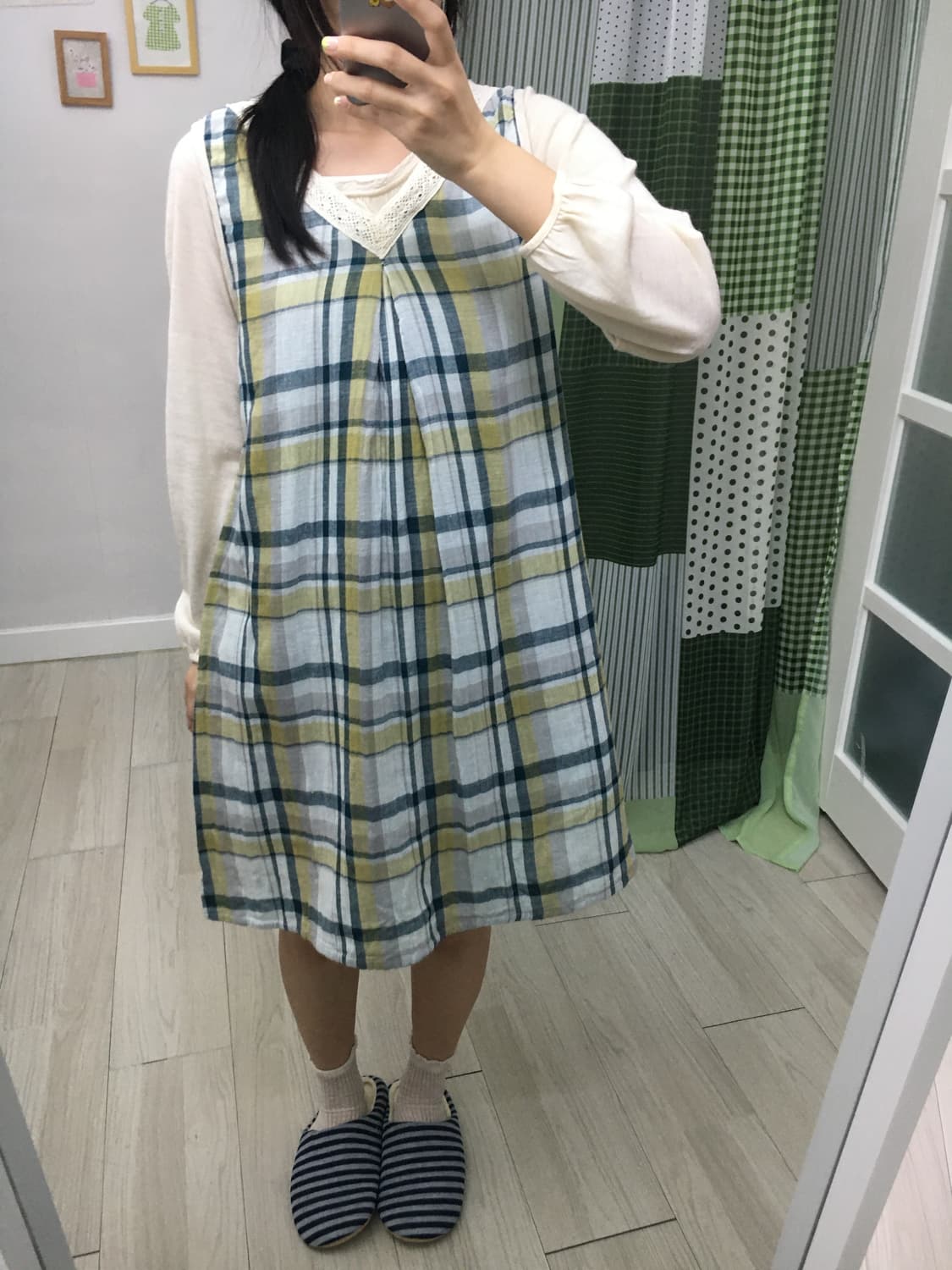 그린 체크 브이넥 원피스 상품이미지3