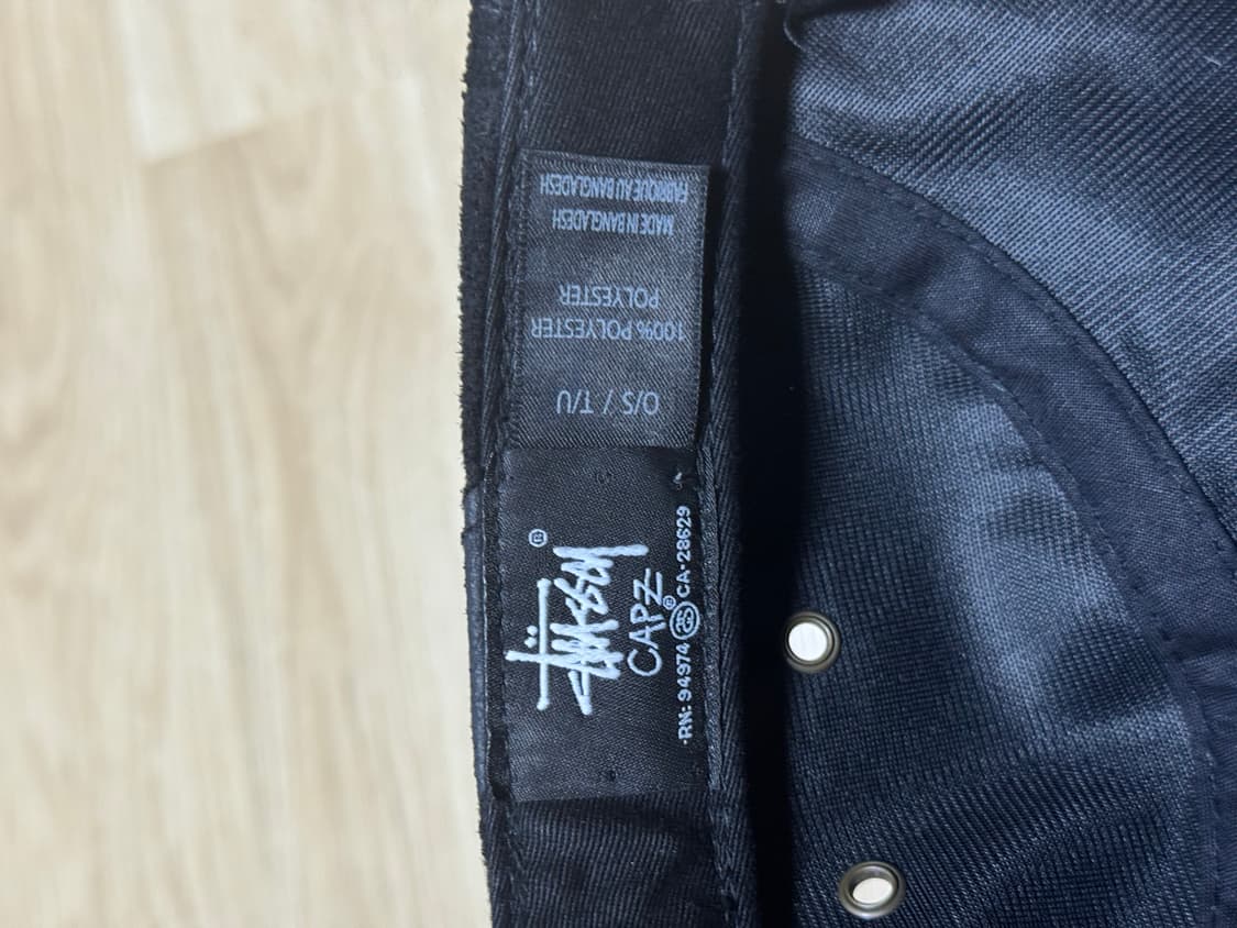 Stussy gold logo 캠프캡 상품이미지2