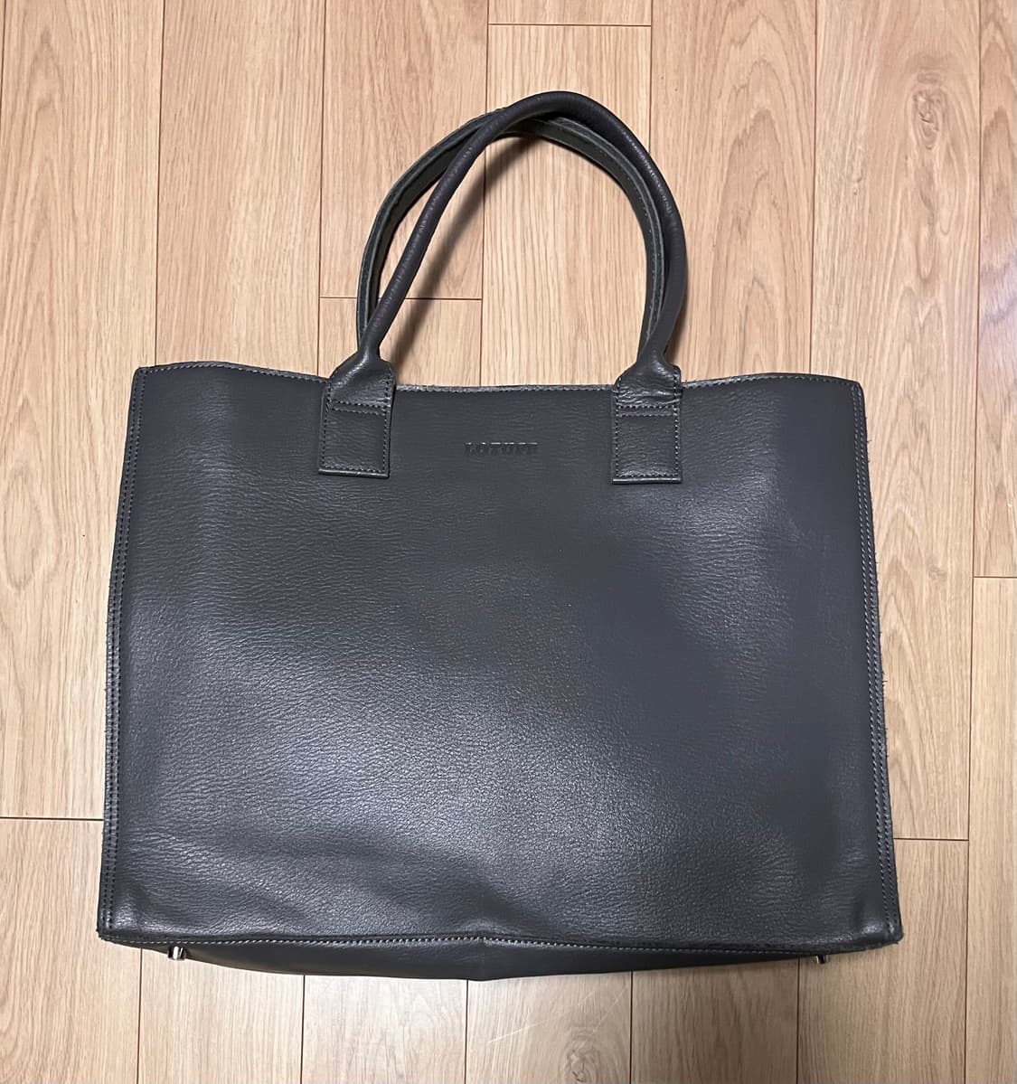 로터프 LOTUFF 가죽 토트백 상품이미지1