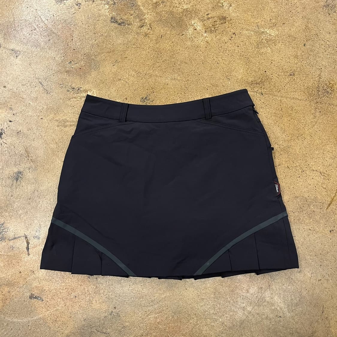 [정품/26] 타이틀리스트 블랙 골프 치마 b15 상품이미지2