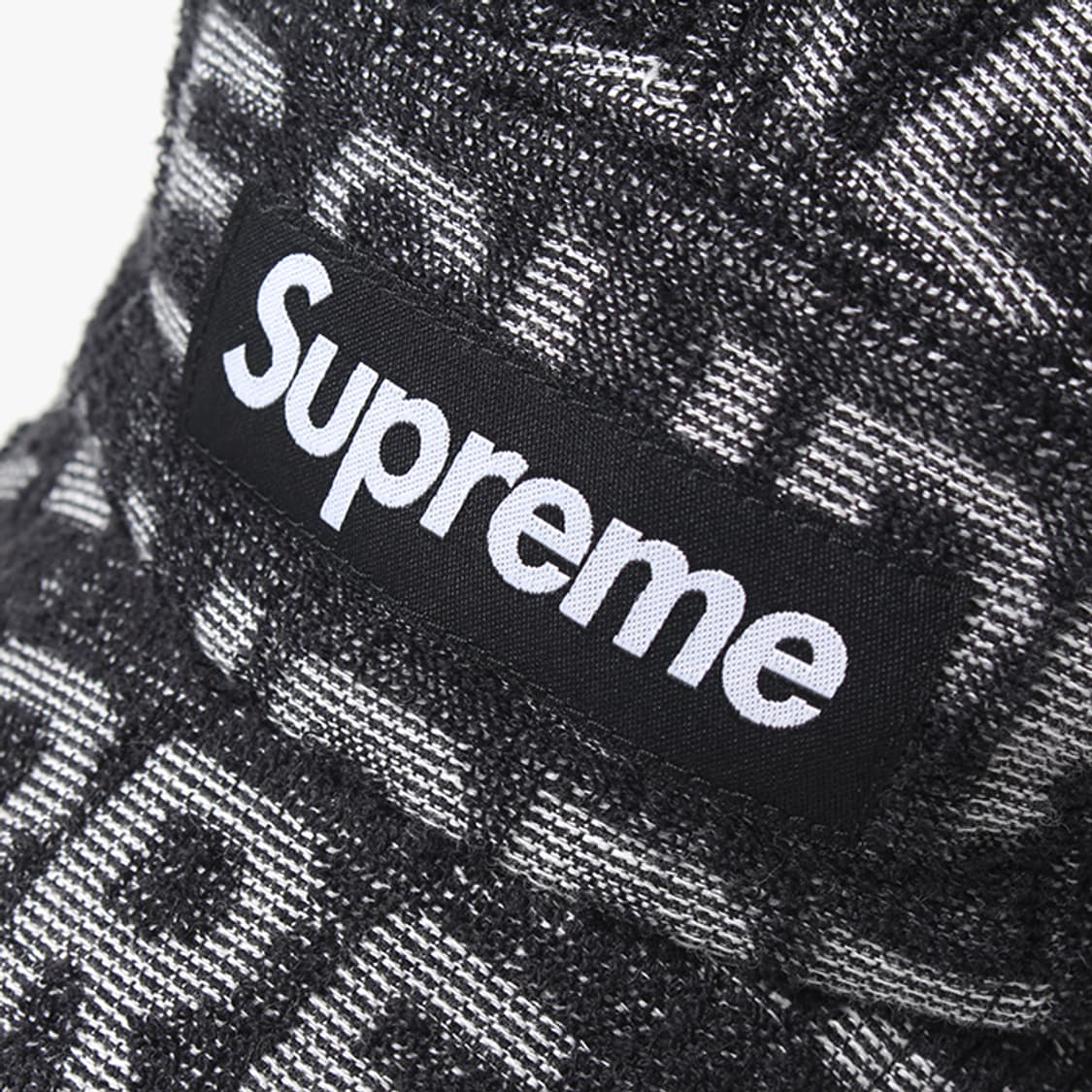  SUPREME "Black Logo Cap" 상품이미지3