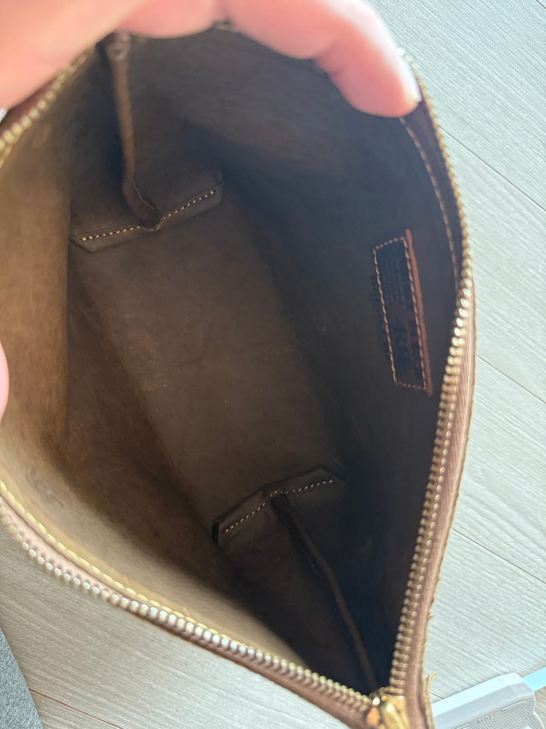 더블알엘 rrl 리미티드 에디션 러프아웃 스웨이드 파우치 상품이미지4