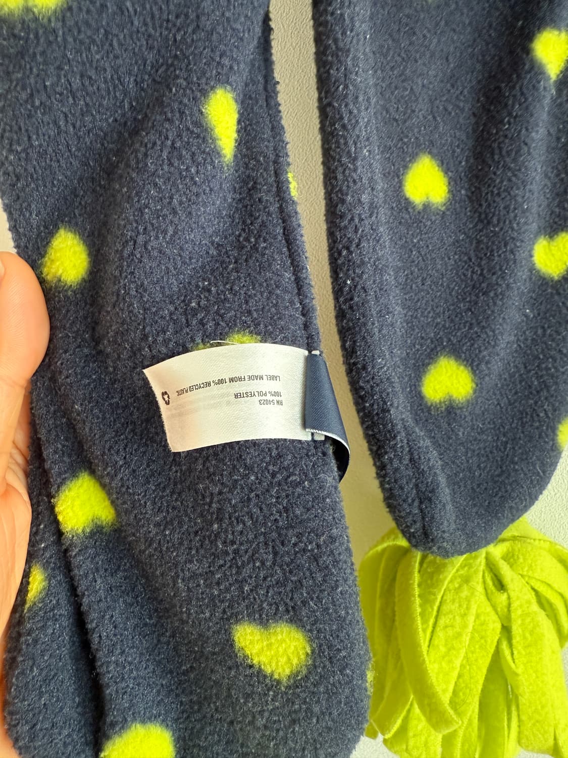 갭(GAP) 하트 머플러 상품이미지5