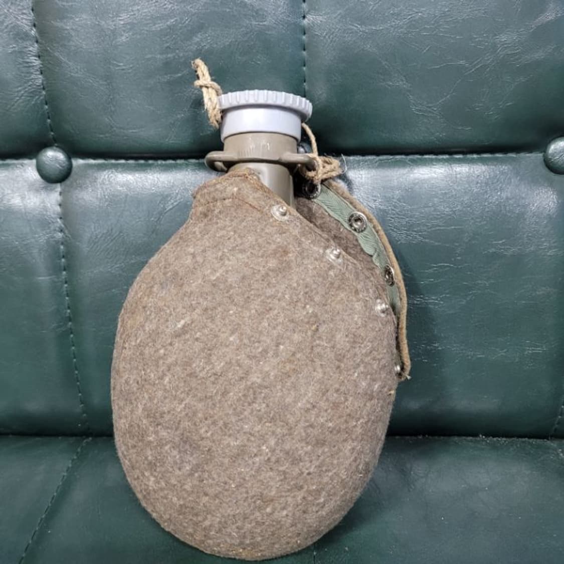 독일군 빈티지 알루미늄 수통 상품이미지1