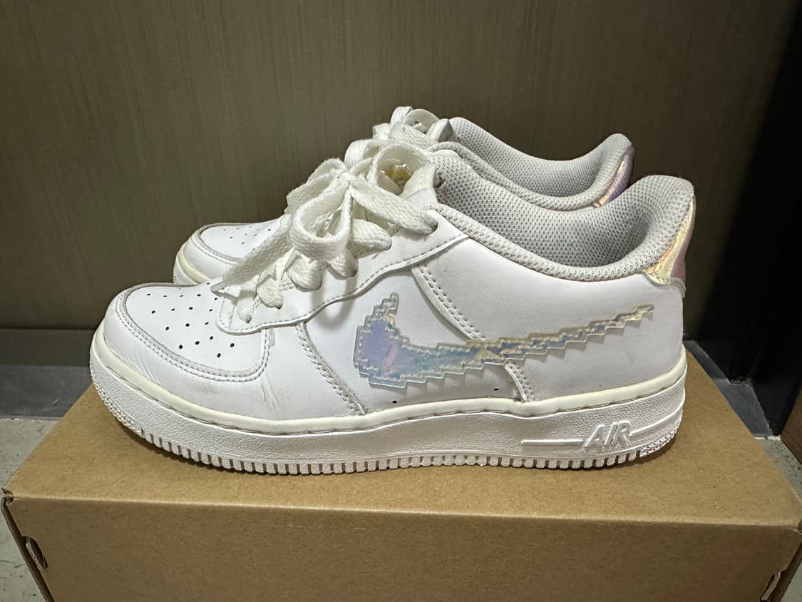 나이키 에어포스 스우시 235사이즈 상품이미지1