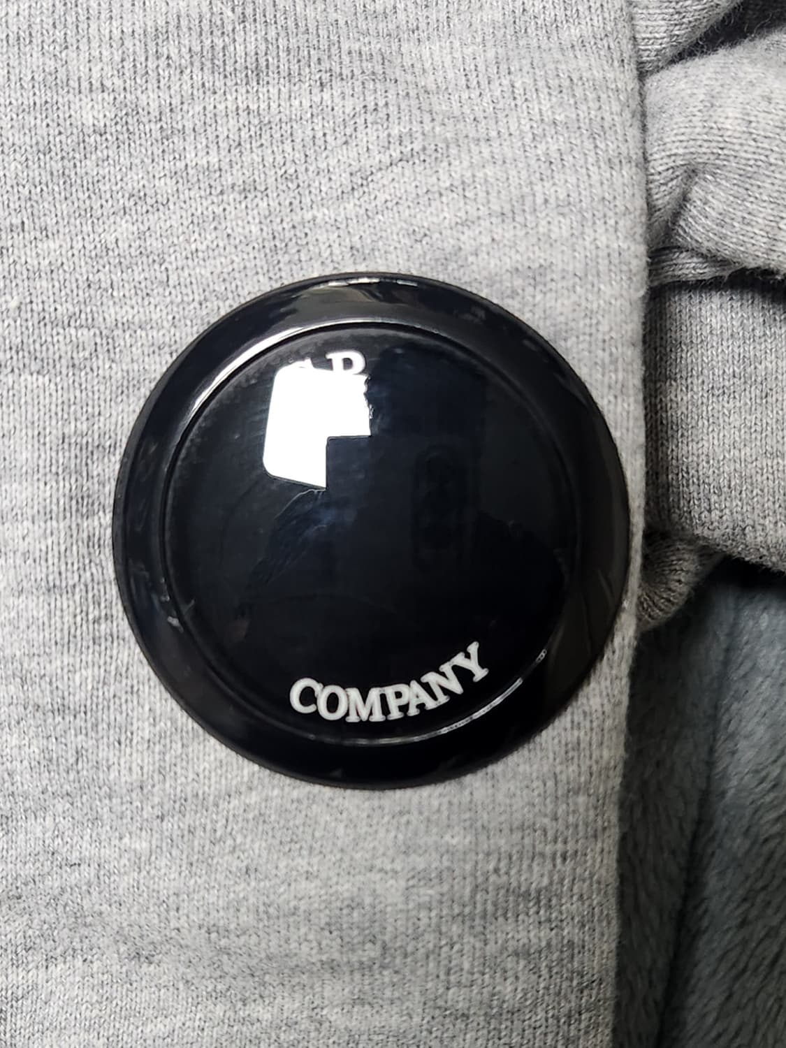 CP컴퍼니 정품 그레이 맨투맨 티셔츠 90-95 상품이미지3