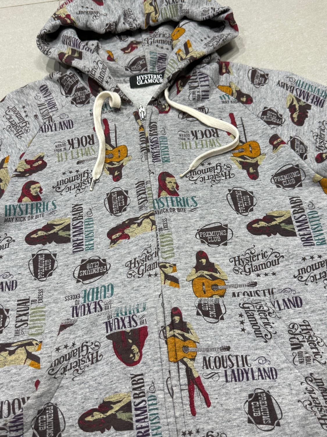 히스테릭 글래머 기타 치는 히스걸 패턴 후드 집업 자켓 상품이미지2