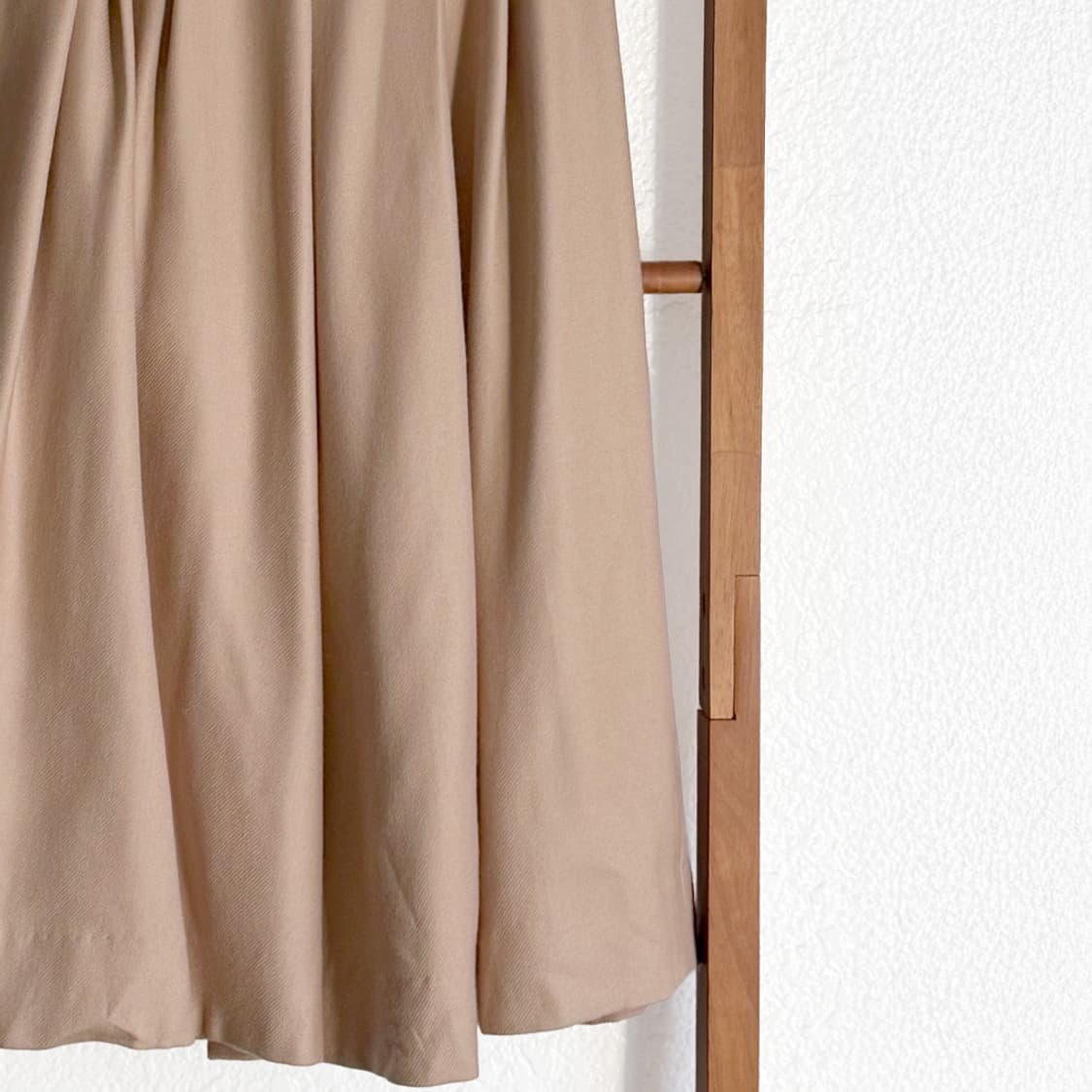 모카베이지 플레어 롱스커트 상품이미지5