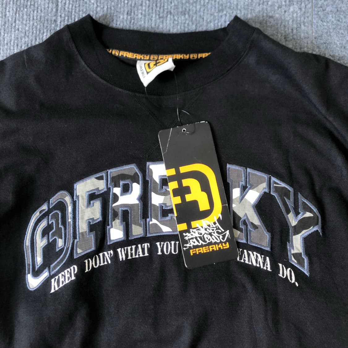 105 새상품 USA 밀리터리 로고 빈티지 반팔티셔츠 상품이미지3