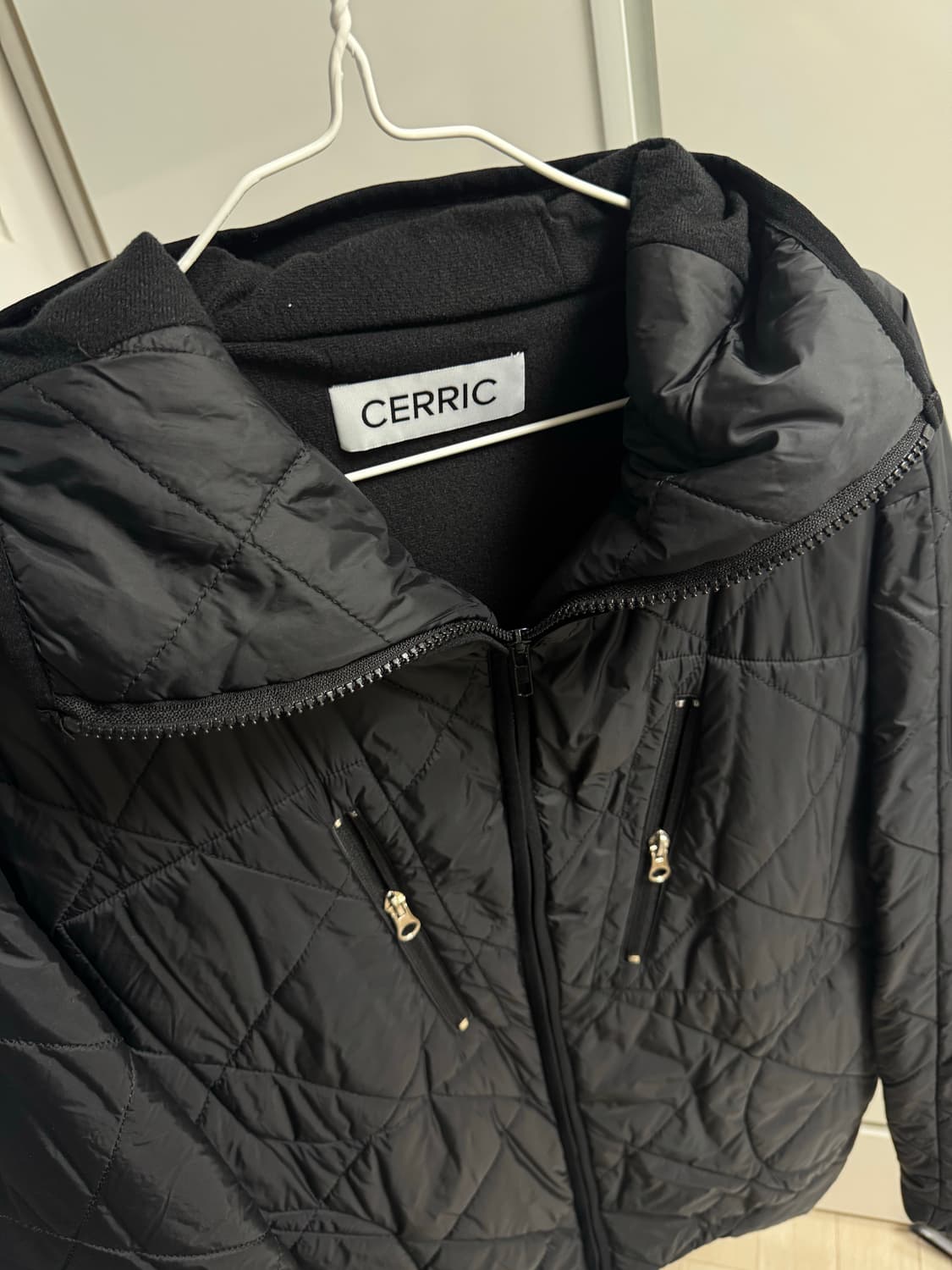 세릭 하이넥 패딩 후드집업 상품이미지5