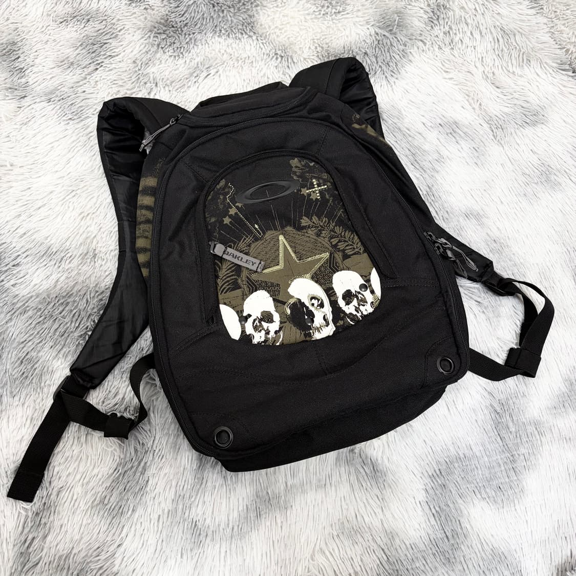 오클리 스컬 프린팅 백팩 상품이미지1