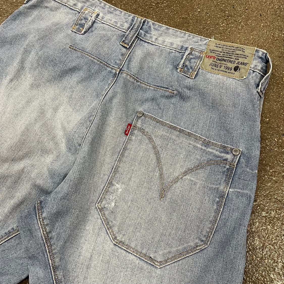00s 리바이스 엔지니어드진 반바지 (32“) 상품이미지2